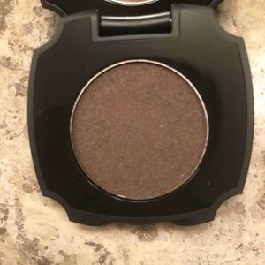 Kat Von d brow color